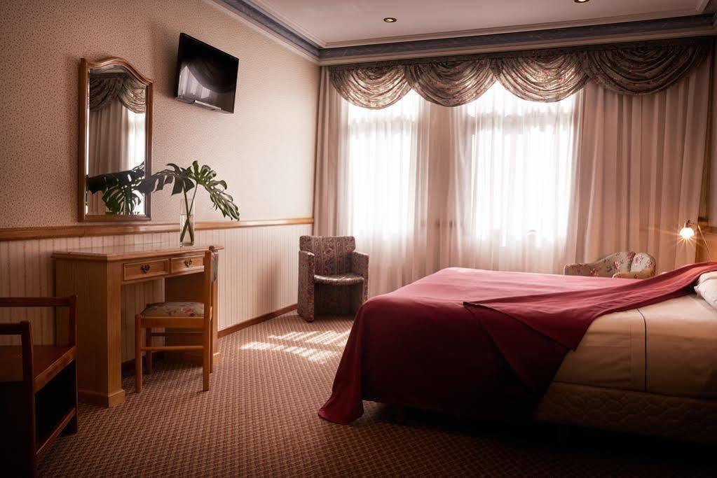 Gran Hotel Ailen Buenos Aires Extérieur photo